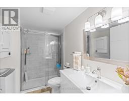 70 APPLEWOOD BOULEVARD - 27
