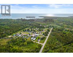 70 APPLEWOOD BOULEVARD - 5