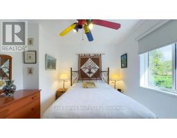 269 HURON ROAD - 16
