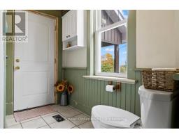241787 16 CONCESSION - 13