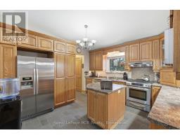 3 WOODLAND COURT - 14
