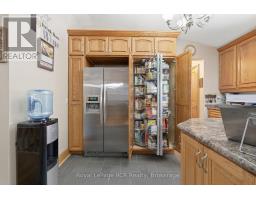 3 WOODLAND COURT - 15