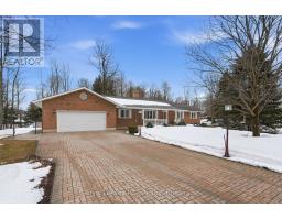 3 WOODLAND COURT - 43