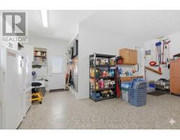 3 WOODLAND COURT - 8