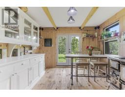 525197 ARTEMESIA-EUPHRASIA TOWNLINE - 33