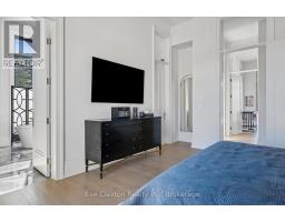 112 HERITAGE LAKE DRIVE - 22