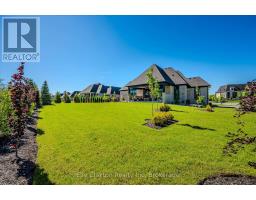 112 HERITAGE LAKE DRIVE - 44