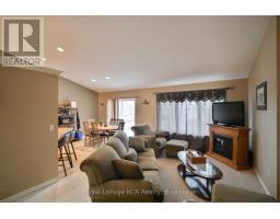 444 GRANDVIEW ROAD - 7