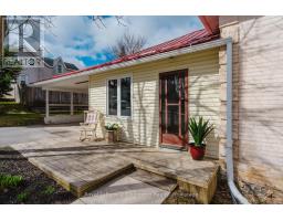 SW - 83 3RD STREET - 29