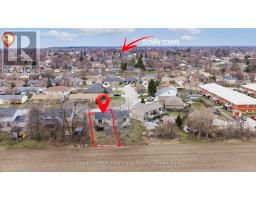 25 LEE CRESCENT - 30