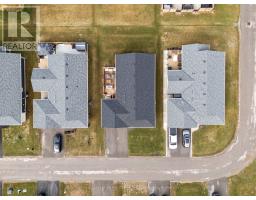 197 LAKE BREEZE DRIVE - 2