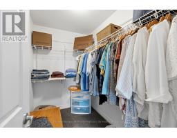 197 LAKE BREEZE DRIVE - 21