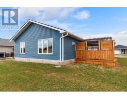 197 LAKE BREEZE DRIVE - 35