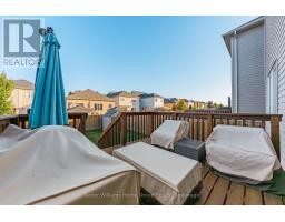 24 COURTNEY STREET - 40