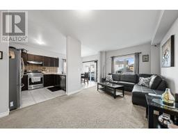 24 COURTNEY STREET - 9