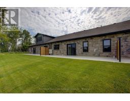 30 - 1182 QUEEN STREET - 19