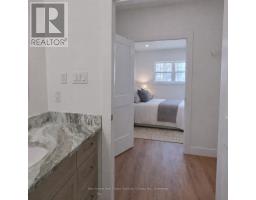 62 - 1182 QUEEN STREET - 10