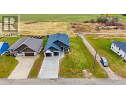 16 MINTO STREET S - 3