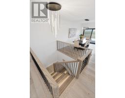 16 MINTO STREET S - 30