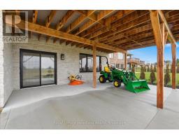 16 MINTO STREET S - 40
