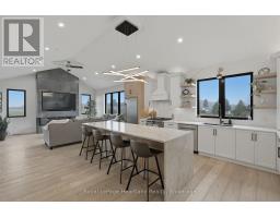 16 MINTO STREET S - 8
