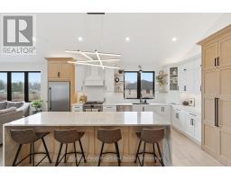 16 MINTO STREET S - 9