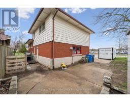 44 MEYER DRIVE - 24