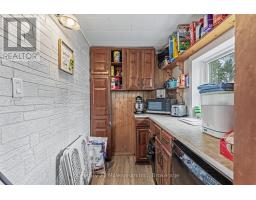 124 LORNE STREET - 17