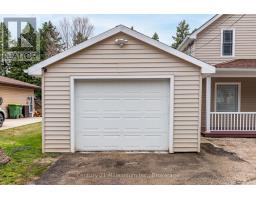124 LORNE STREET - 3