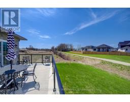 115 BROOMER CRESCENT - 35