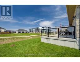115 BROOMER CRESCENT - 39