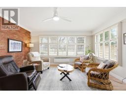 101 WATERLOO STREET N - 12