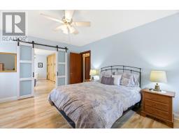 101 WATERLOO STREET N - 22