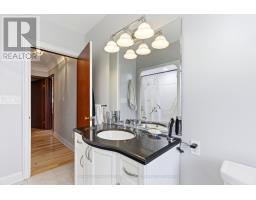 101 WATERLOO STREET N - 27