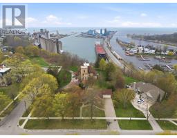 101 WATERLOO STREET N - 42