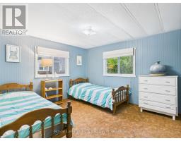 112 HURON ROAD - 12