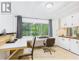 112 HURON ROAD - 13