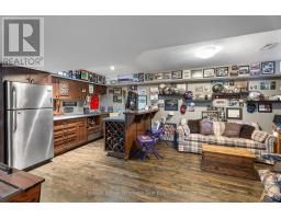 27 MILLER STREET - 25