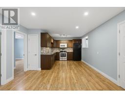 25 FERNDALE ROAD - 35