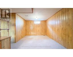 8 DUNSFORD CRESCENT - 37