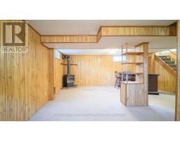 8 DUNSFORD CRESCENT - 38