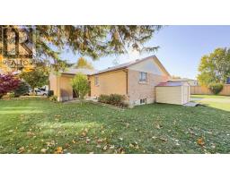 8 DUNSFORD CRESCENT - 46