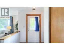 8 DUNSFORD CRESCENT - 6