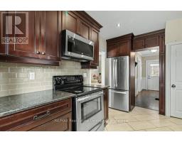598 WOOLWICH STREET - 14