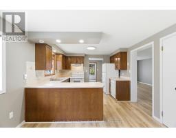 516 MAITLAND COURT - 16