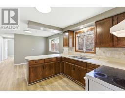 516 MAITLAND COURT - 18