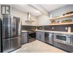 1209 - 108 GARMENT STREET - 31