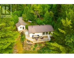 80 CEDAR LANE - 24