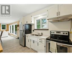 80 CEDAR LANE - 6