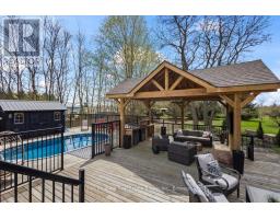 561022 BENTINCK-SULLIVAN TOWNLINE - 33